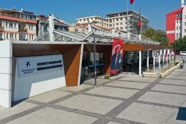 Emeklilere Özel 5 Kafeterya! Küçükçekmece’de Uygun Fiyatlı Sosyal Yaşam Fırsatı
