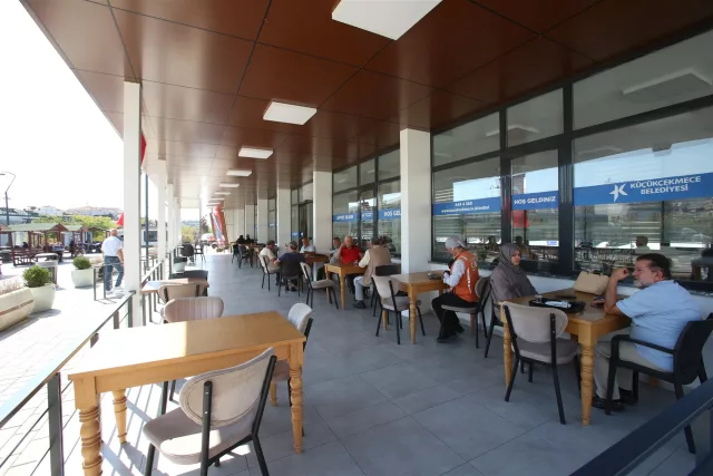 Emeklilere Özel 5 Kafeterya! Küçükçekmece’de Uygun Fiyatlı Sosyal Yaşam Fırsatı